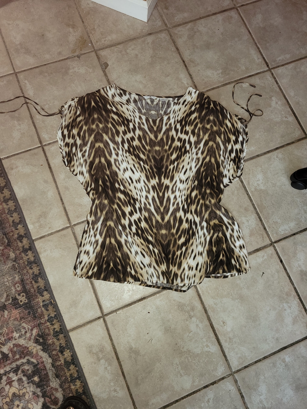 Women’s Brown Animal Print Short Sleeve Top